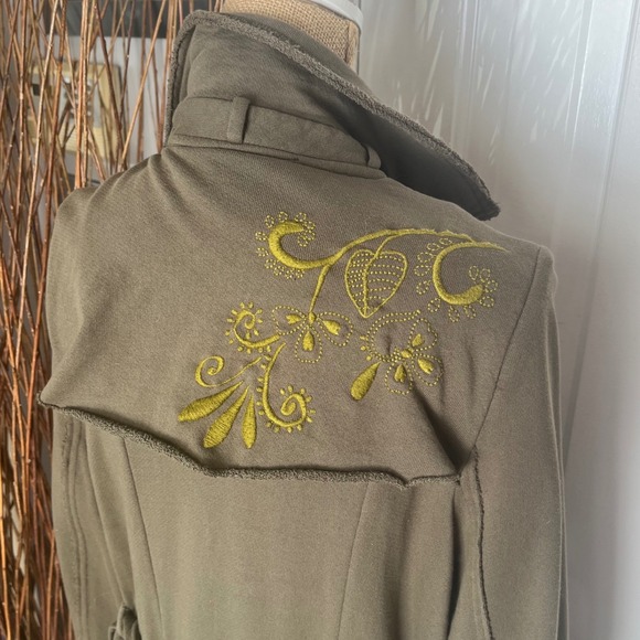 Green Dragon Trench Military Style Double Breasted Army Green Studded Star SizeL - Picture 2 of 16